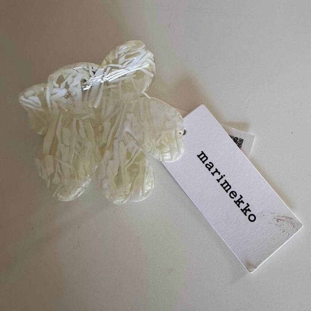 Marimekko Unikko Flower Hair Clip Large Acrylic New